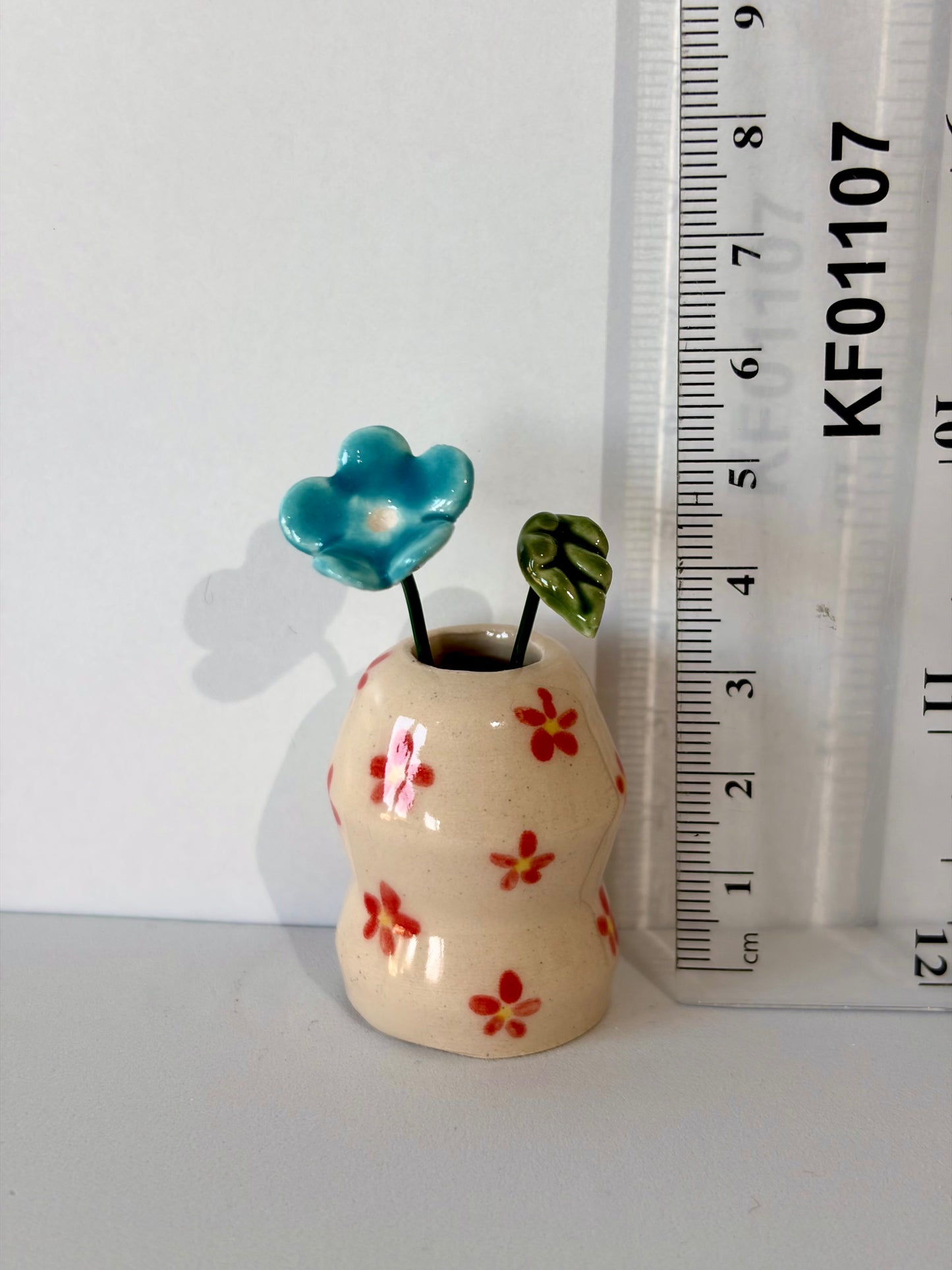 Summer Posy Mini Vase