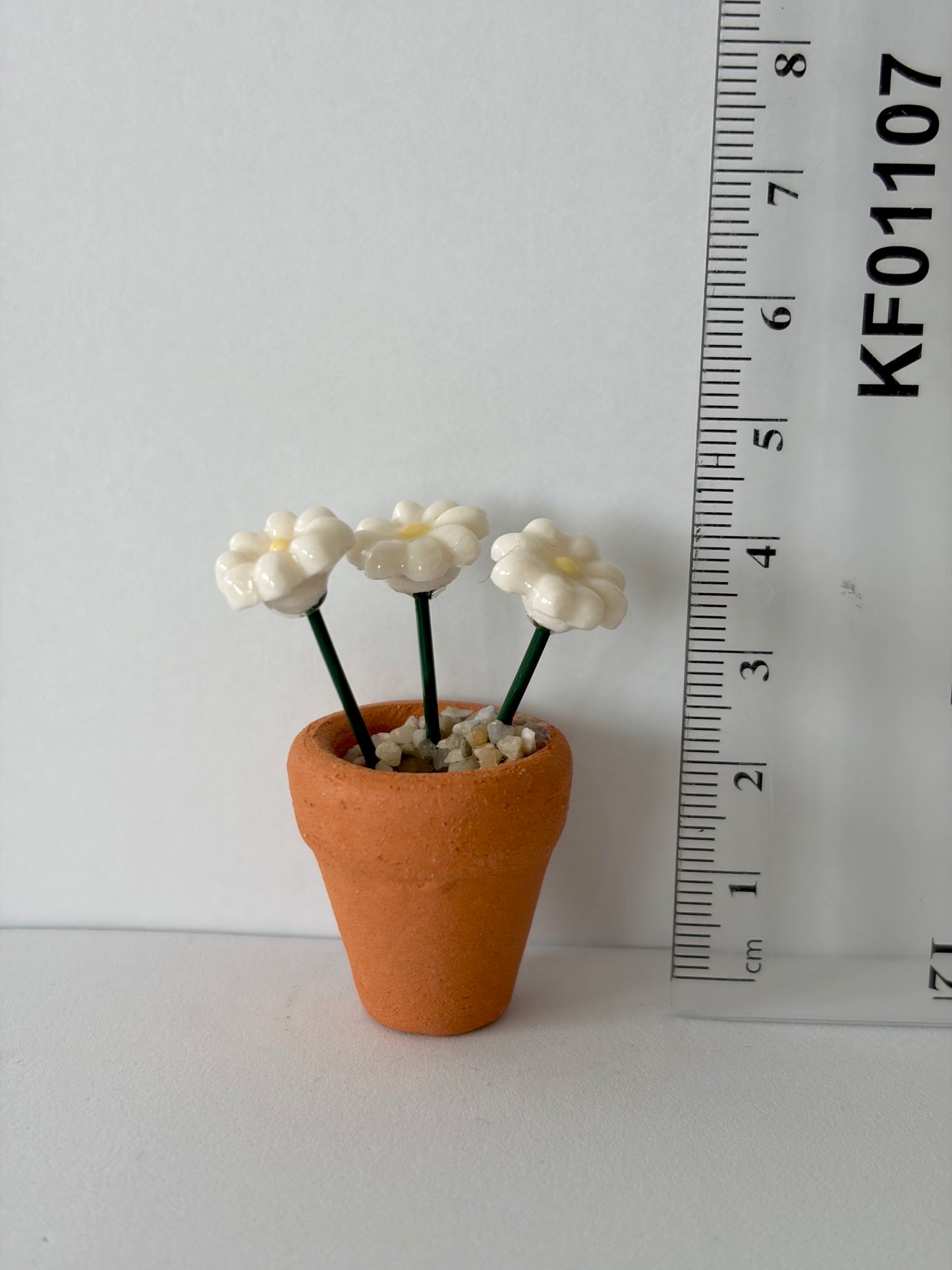 Daisies Mini Flower Pot