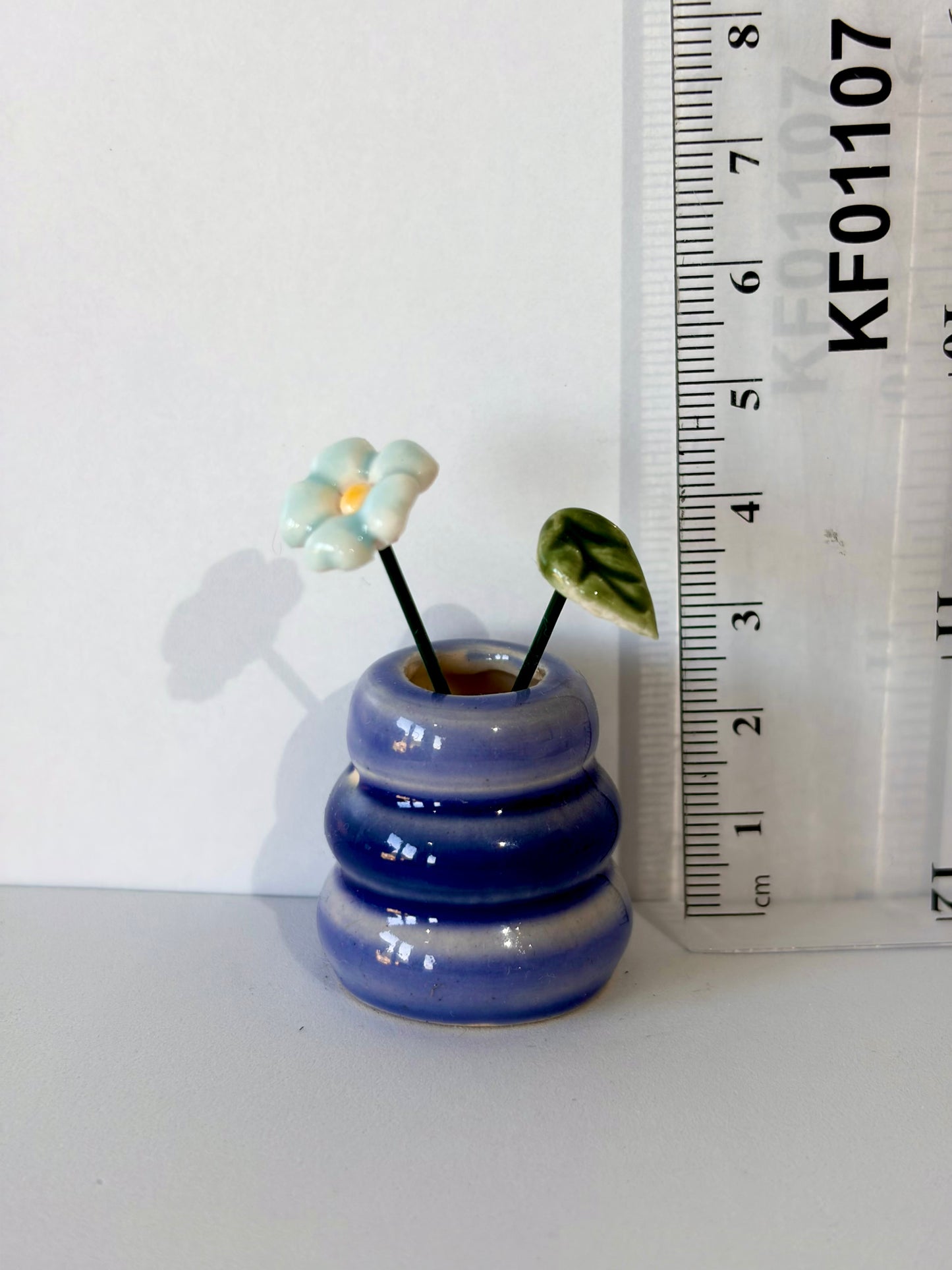 Wisteria Bloom Mini Vase