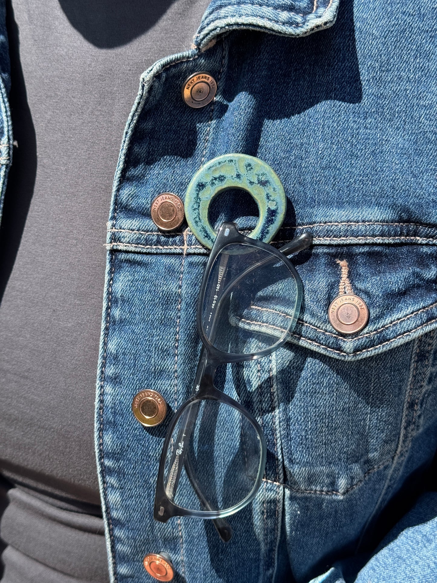Forest Moss Glasses Brooch