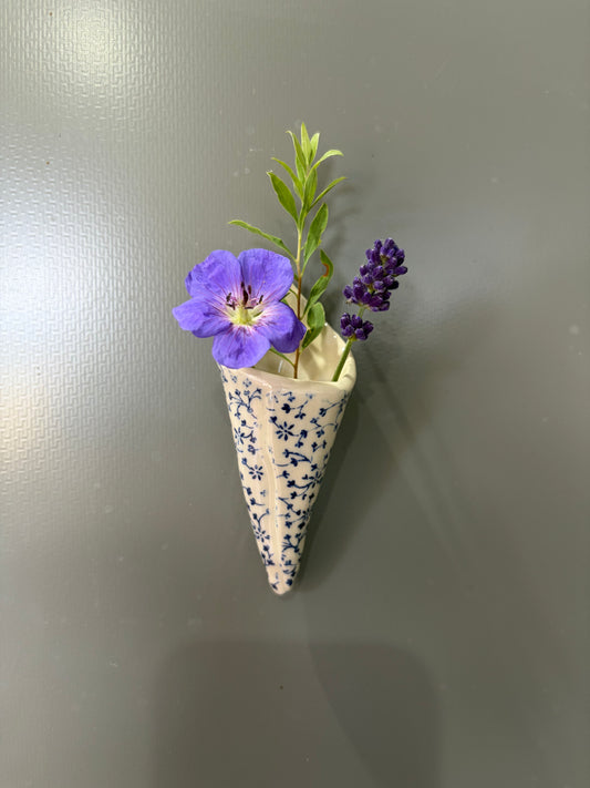 Blue Ditsy Magnet