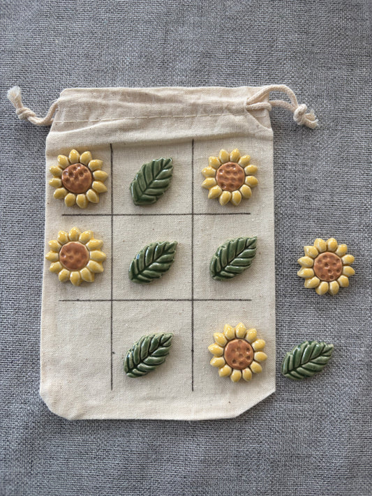 Sunflower & Leaf Tic Tac Toe